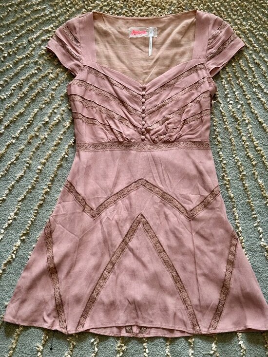 Free People Dresses & Skirts - Free People Dusty Pink Elle Lace Shadow Stripe Mini Dress 8
